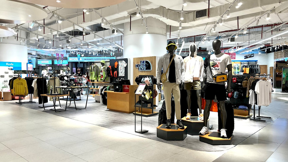 Explore the world of fashion at Lotte Center Hanoi with the newest and most stylish designs